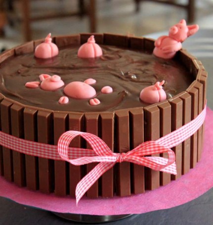 gateau_anniversaire_bain_de_boue_cochons