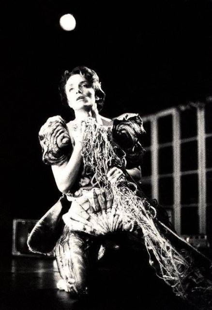 une-muse-bathymetrique-egaree-dans-la-ville-jean-robert-potage